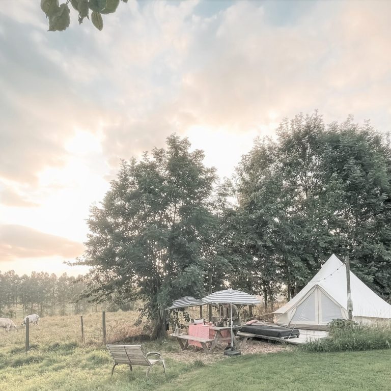 Tent-in-de-tuin